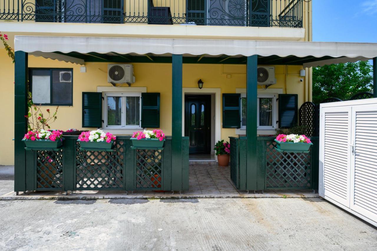 Nostalgia Corfu Town Apartments Exterior photo